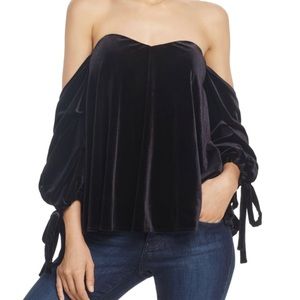 Do & Be Off shoulder Black Velvet Top. Size Large